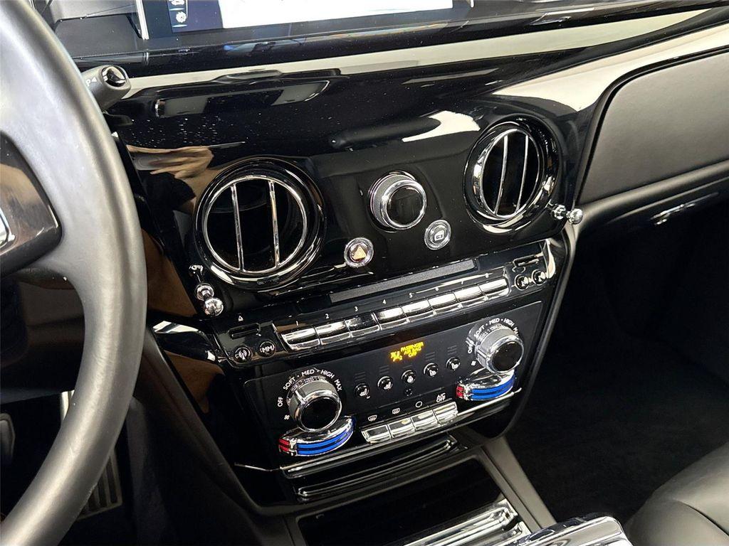 used 2019 Rolls-Royce Phantom car, priced at $307,999