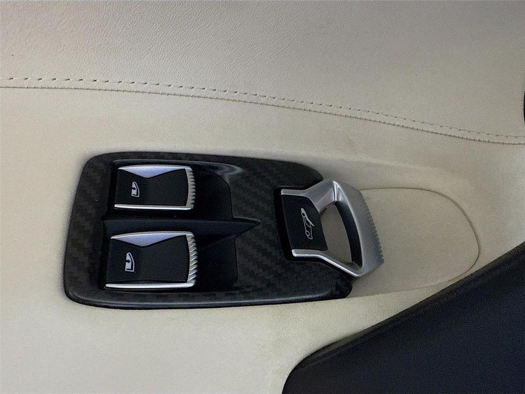 used 2024 McLaren 750S car, priced at $358,999