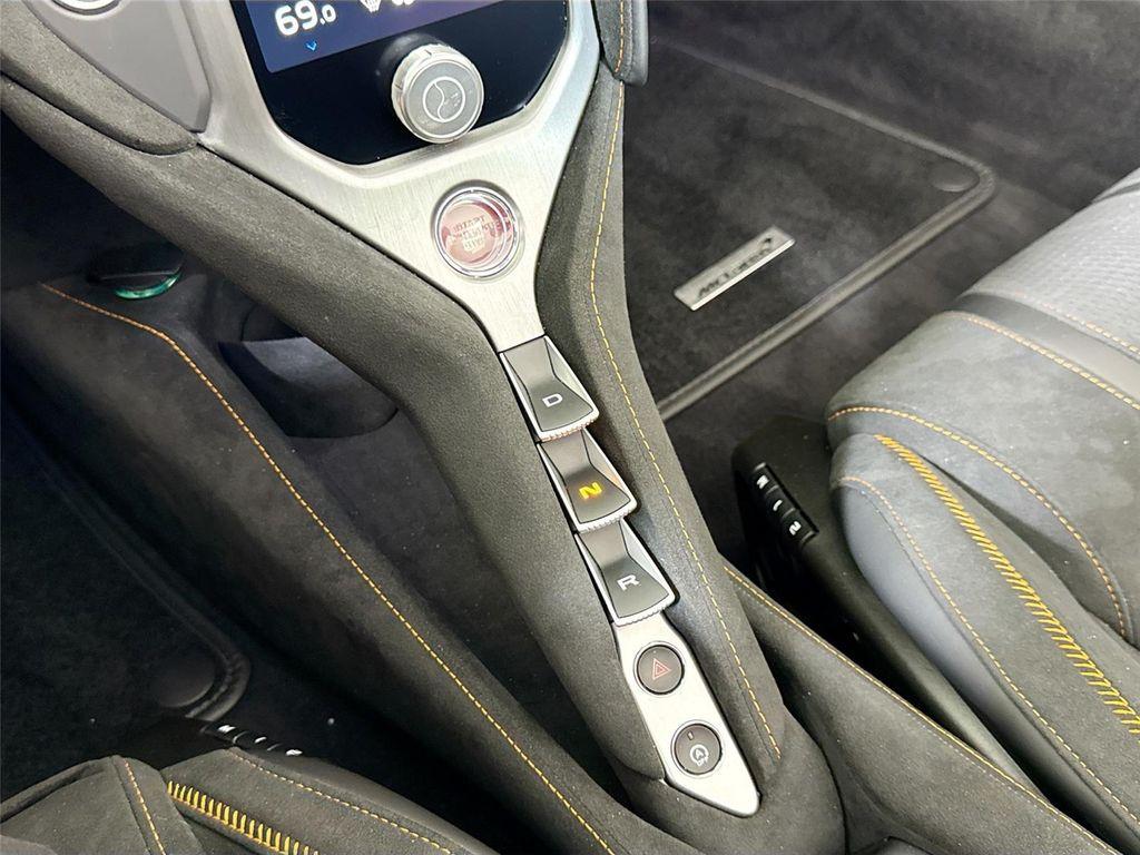 used 2024 McLaren 750S car, priced at $363,999