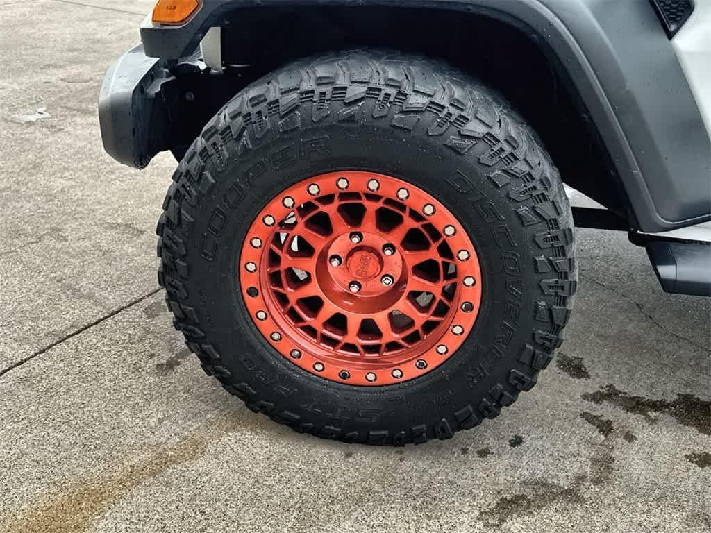 used 2023 Jeep Gladiator car, priced at $31,296