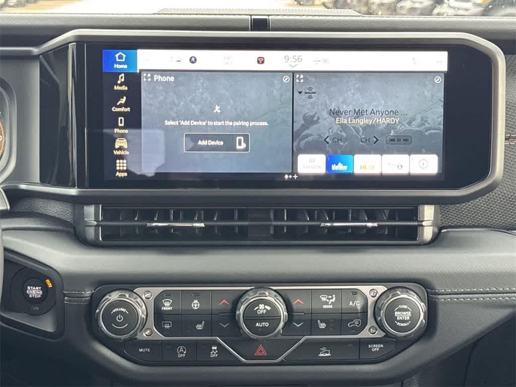 new 2025 Jeep Gladiator car, priced at $47,378