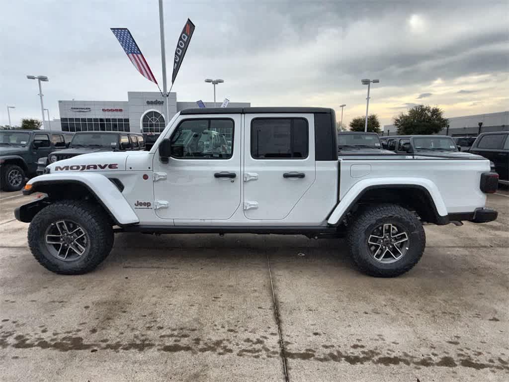 new 2025 Jeep Gladiator car, priced at $47,378