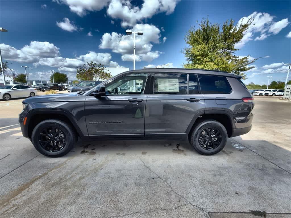 new 2025 Jeep Grand Cherokee L car, priced at $39,161