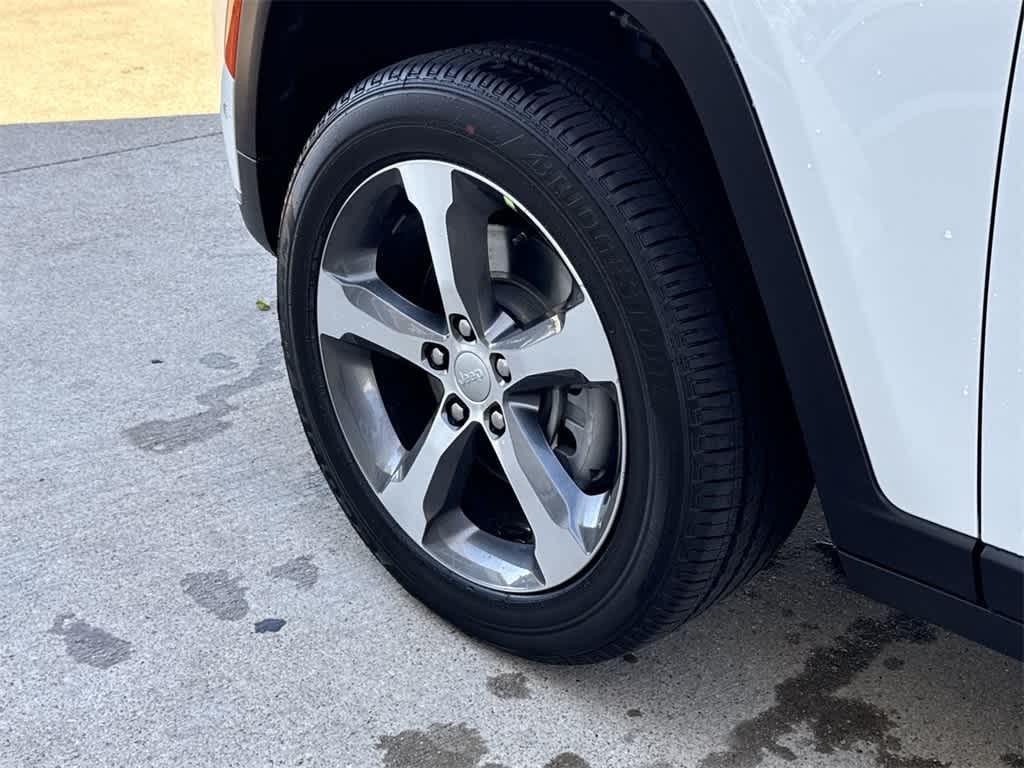 new 2025 Jeep Grand Cherokee L car, priced at $48,133