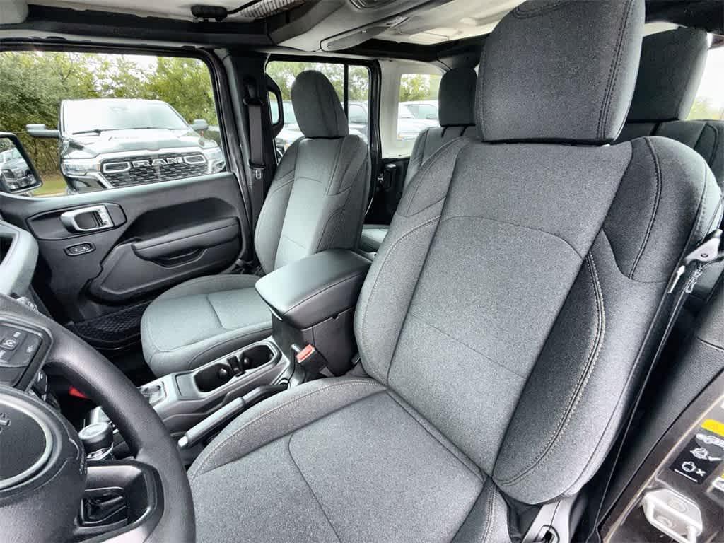 new 2026 Jeep Wrangler car, priced at $38,234