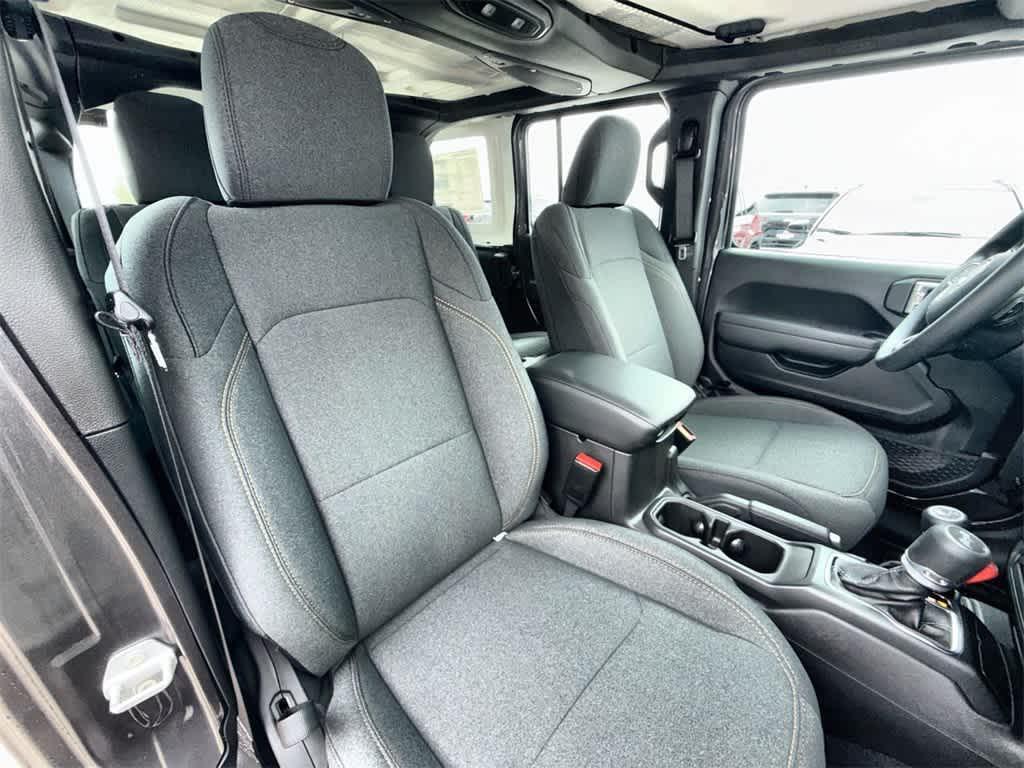 new 2026 Jeep Wrangler car, priced at $38,234