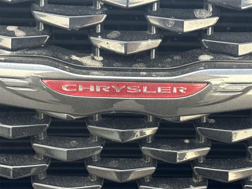 used 2021 Chrysler 300 car, priced at $21,042