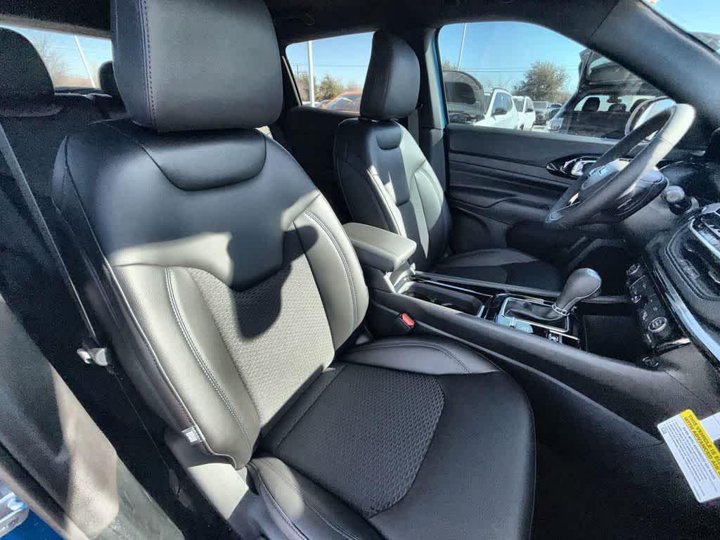 new 2026 Jeep Compass car, priced at $27,196