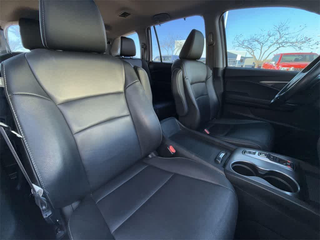 used 2022 Honda Pilot car, priced at $26,665