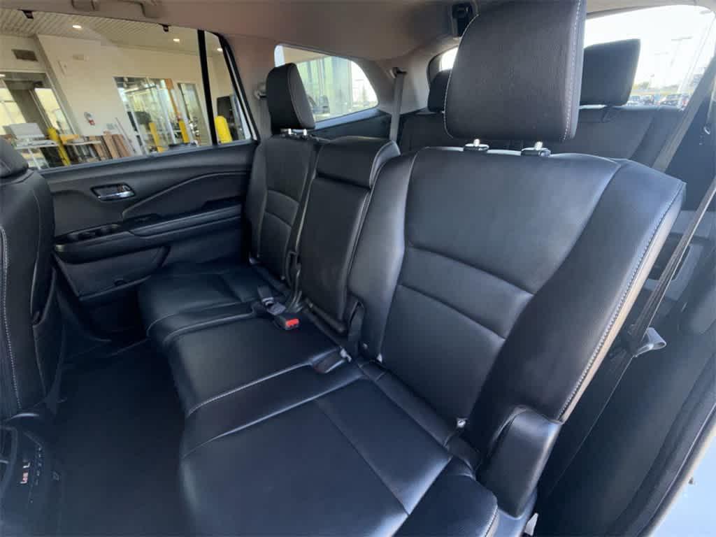 used 2022 Honda Pilot car, priced at $26,665