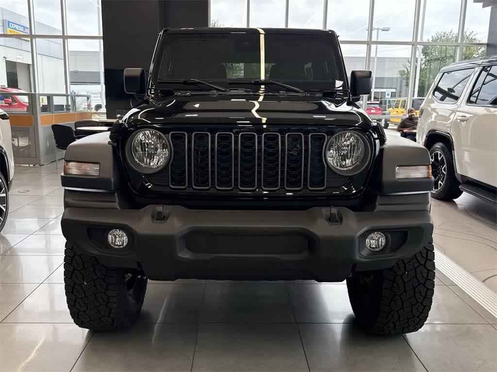new 2025 Jeep Wrangler car, priced at $40,350