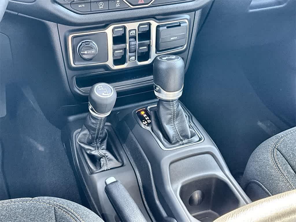 new 2025 Jeep Wrangler car, priced at $40,350