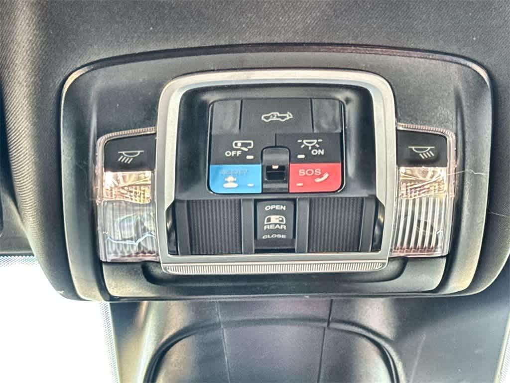 new 2025 Ram 2500 car, priced at $72,402