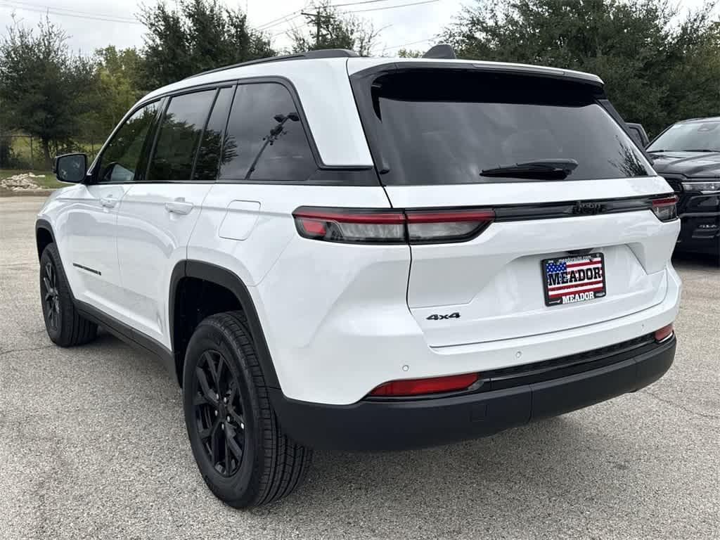 new 2025 Jeep Grand Cherokee car, priced at $37,915