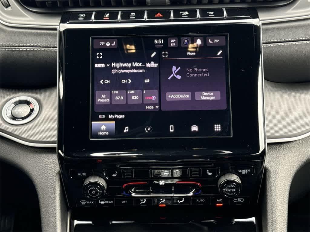 new 2025 Jeep Grand Cherokee car, priced at $37,915