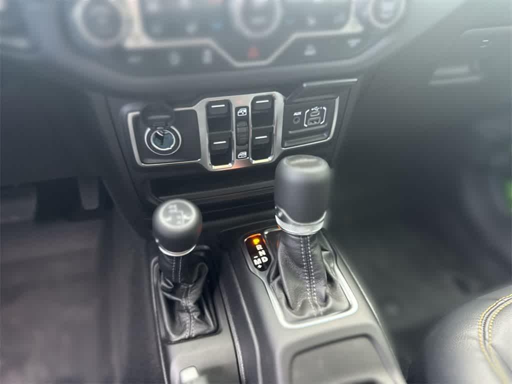 new 2025 Jeep Gladiator car, priced at $49,313