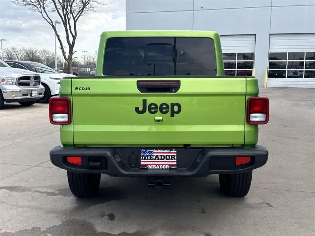 new 2025 Jeep Gladiator car, priced at $49,313