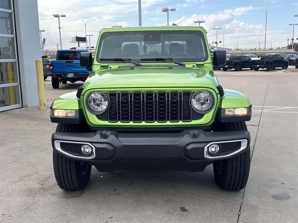 new 2025 Jeep Gladiator car, priced at $49,313