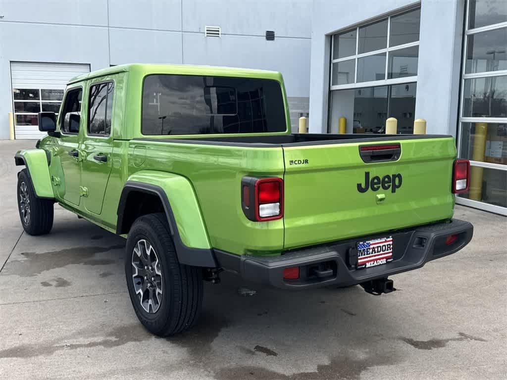 new 2025 Jeep Gladiator car, priced at $49,313