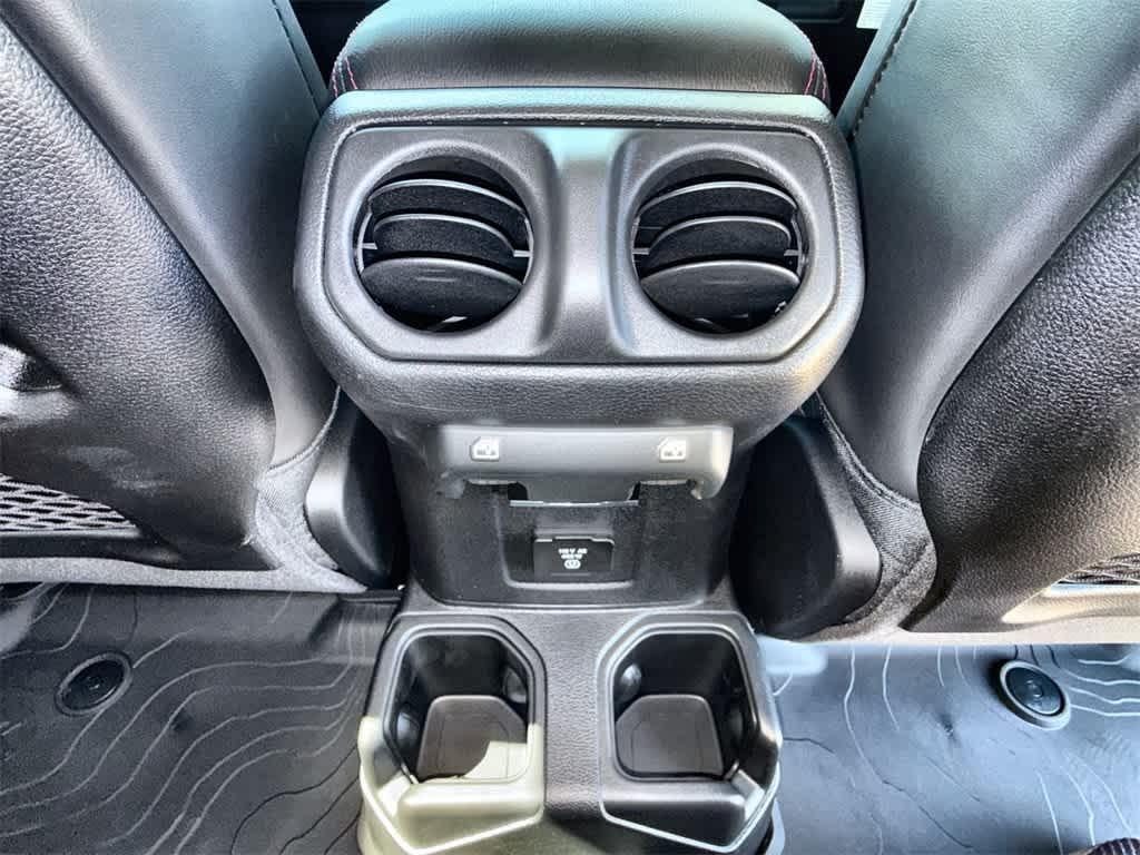 new 2025 Jeep Gladiator car, priced at $50,097