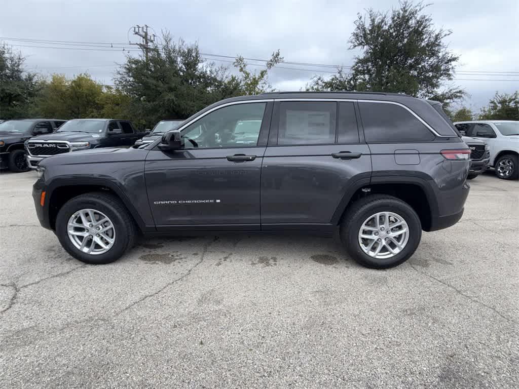 new 2025 Jeep Grand Cherokee car, priced at $34,533