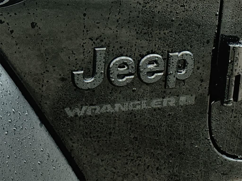 new 2025 Jeep Wrangler car, priced at $43,086
