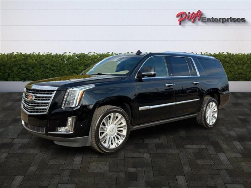 used 2020 Cadillac Escalade ESV car, priced at $31,433