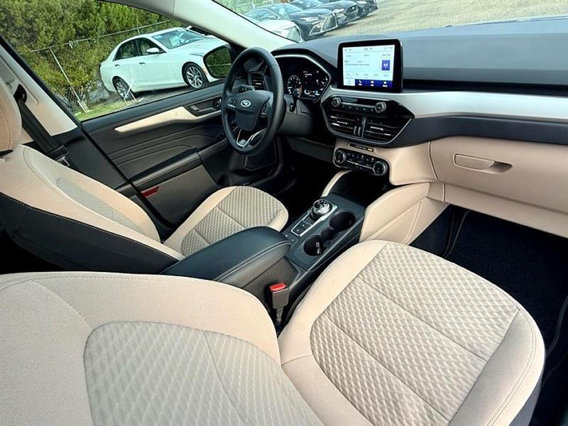 used 2022 Ford Escape car, priced at $22,364