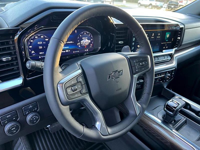 used 2025 Chevrolet Silverado 1500 car, priced at $52,933