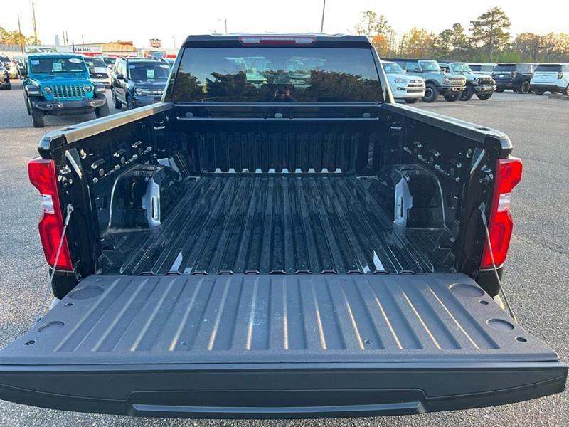 used 2025 Chevrolet Silverado 1500 car, priced at $52,933
