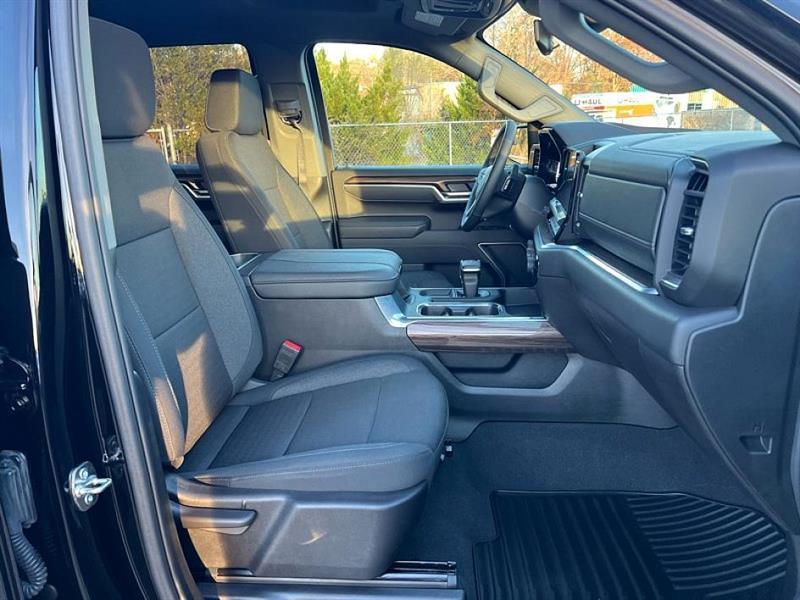 used 2025 Chevrolet Silverado 1500 car, priced at $52,933