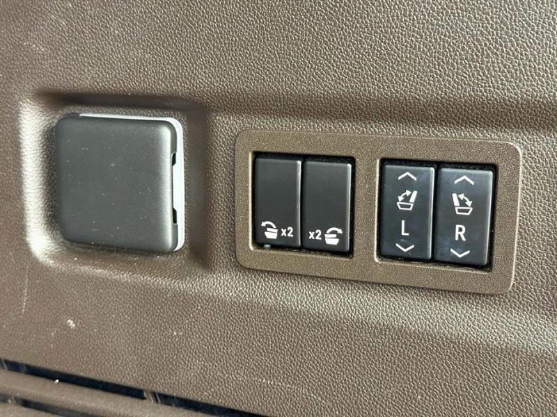 used 2021 Chevrolet Tahoe car, priced at $34,876