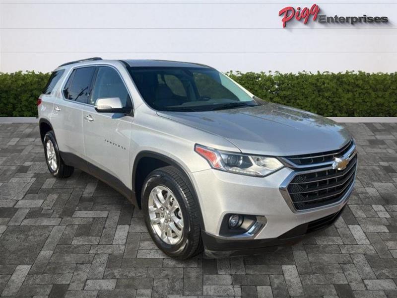 used 2021 Chevrolet Traverse car, priced at $20,744