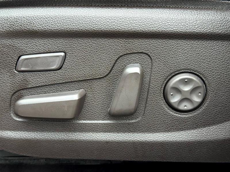 used 2020 Hyundai Santa Fe car, priced at $18,422