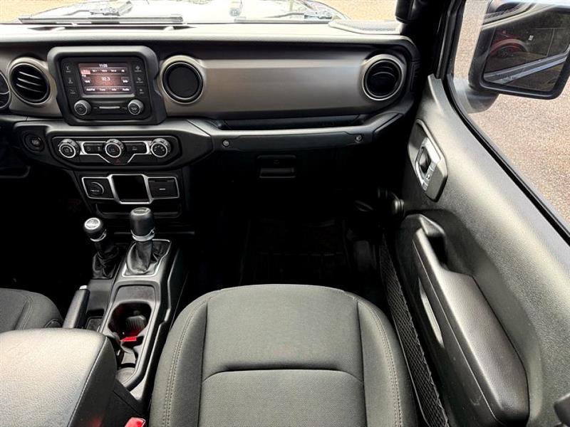 used 2021 Jeep Gladiator car, priced at $29,433