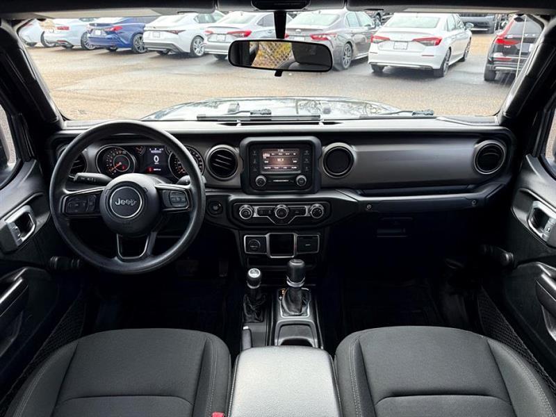 used 2021 Jeep Gladiator car, priced at $29,433