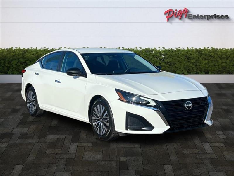 used 2025 Nissan Altima car, priced at $21,536