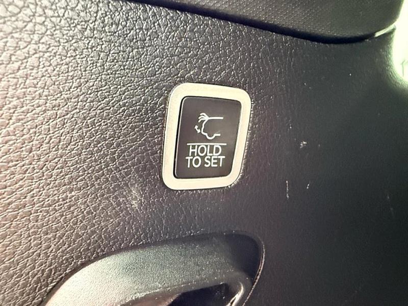 used 2022 Jeep Wagoneer car, priced at $34,544