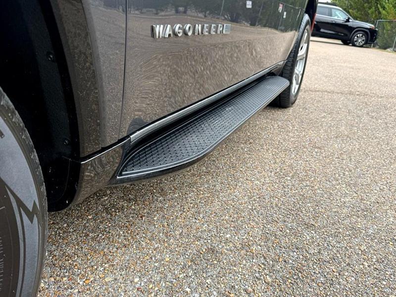 used 2022 Jeep Wagoneer car, priced at $34,544