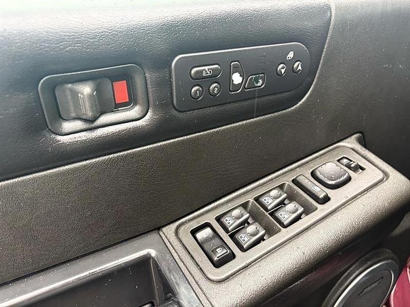 used 2006 Hummer H2 car, priced at $18,913