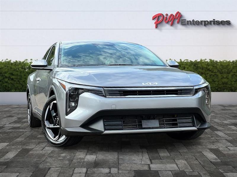 used 2025 Kia K4 car, priced at $22,944