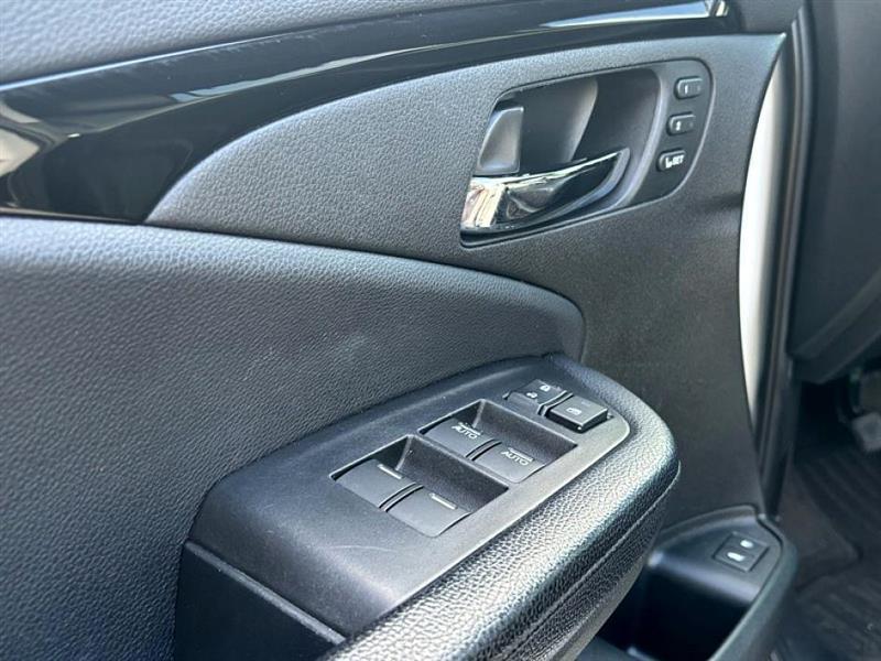 used 2019 Honda Pilot car, priced at $24,688