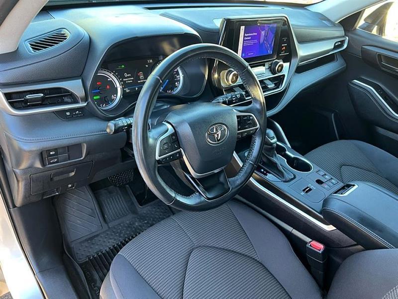 used 2023 Toyota Highlander Hybrid car, priced at $35,411