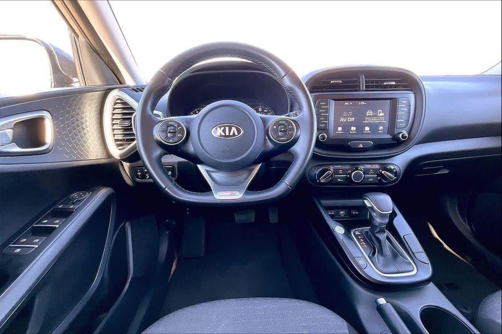 used 2020 Kia Soul car, priced at $17,643