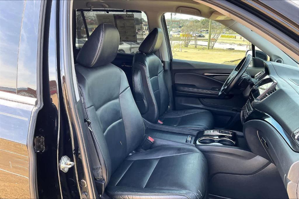 used 2020 Honda Pilot car, priced at $22,689