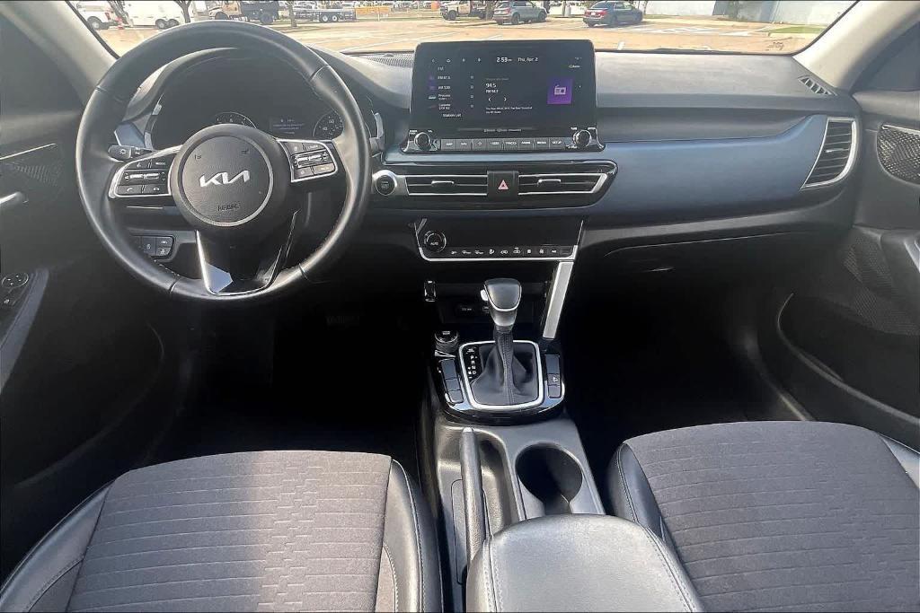 used 2023 Kia Seltos car, priced at $18,698