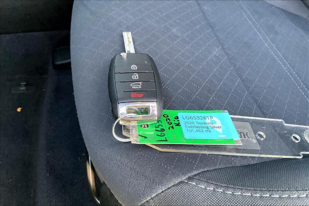 used 2020 Kia Sorento car, priced at $13,690