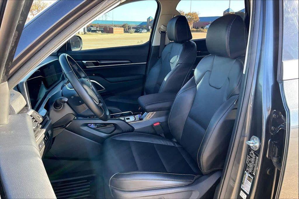 used 2023 Kia Telluride car, priced at $26,798