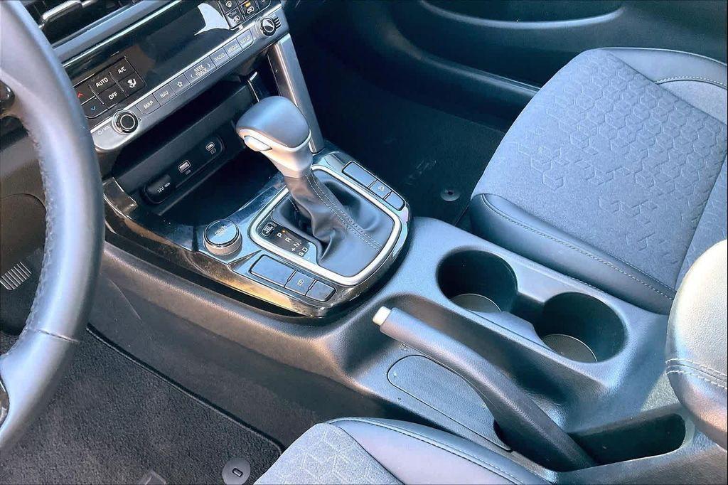 used 2024 Kia Seltos car, priced at $18,119