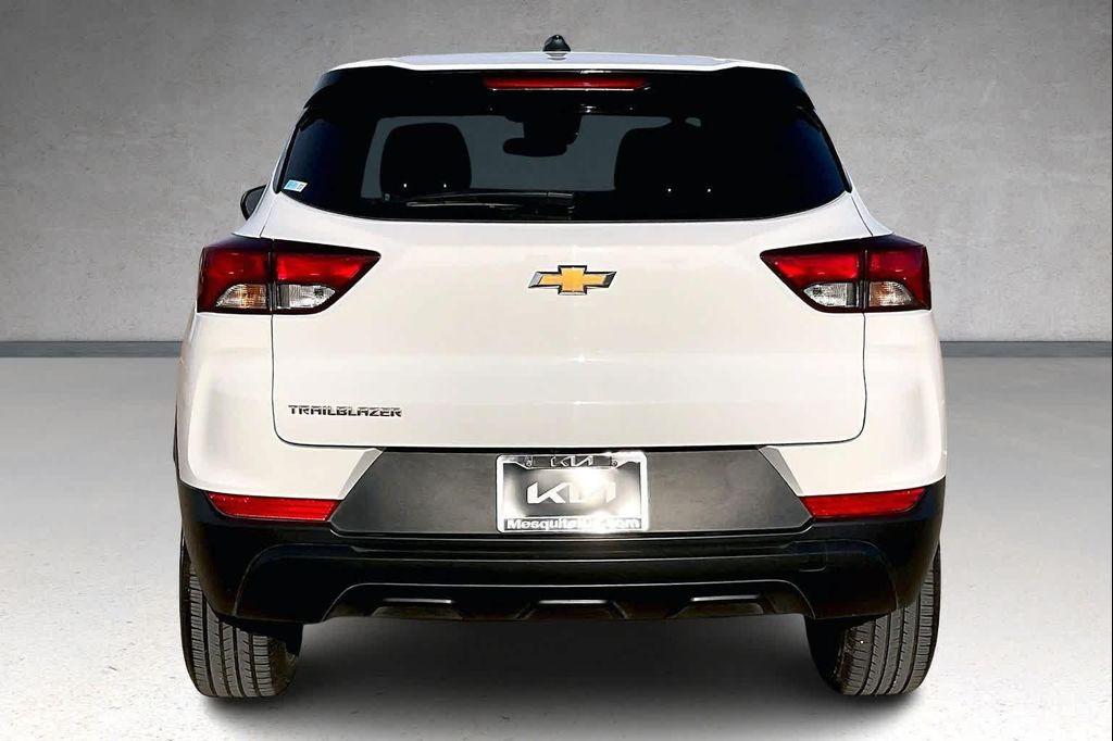 used 2023 Chevrolet TrailBlazer car, priced at $17,142